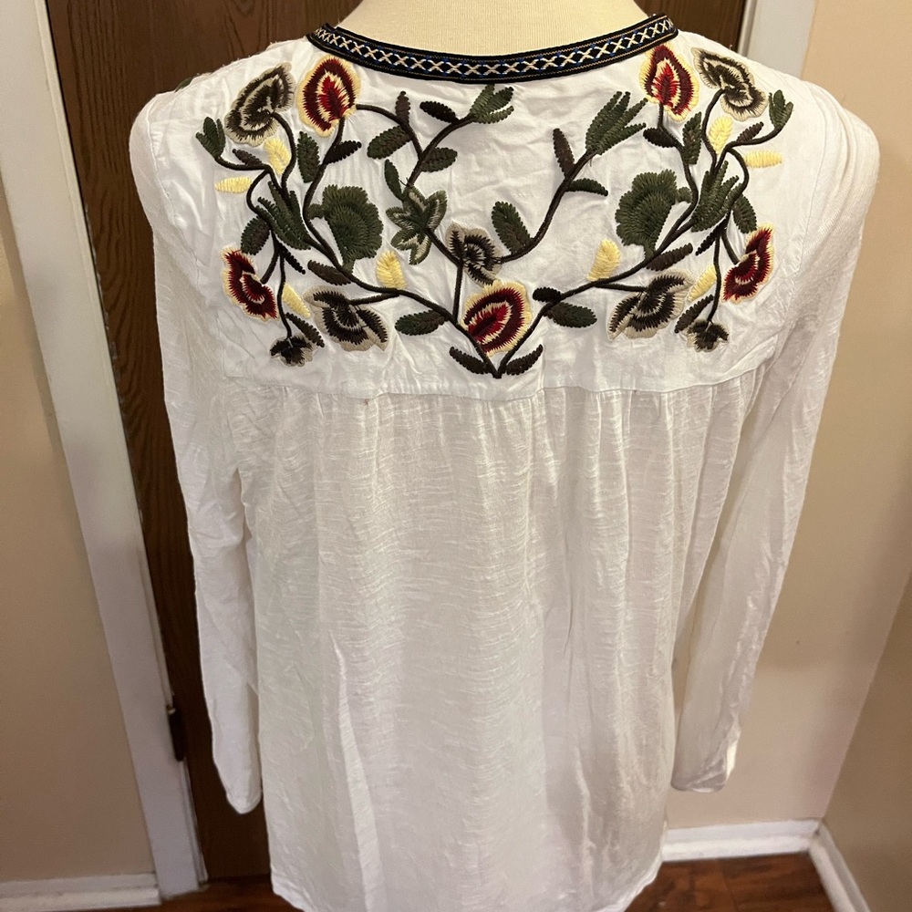Sencacion‎ Blouse Size Small Embroidered Cardigan - Picture 3 of 7